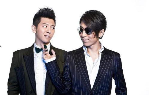 娱乐圈吃瓜男,揭秘明星背后的故事 第2张 娱乐圈吃瓜男,揭秘明星背后的故事 第2张