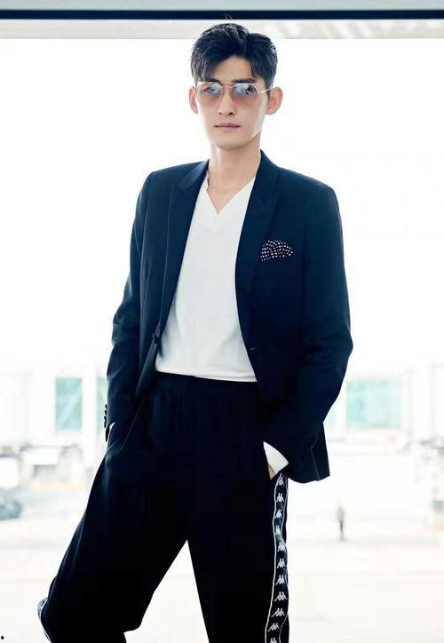 张翰娱乐圈吃瓜爆料事件,揭秘吃瓜背后的真相与影响  第3张