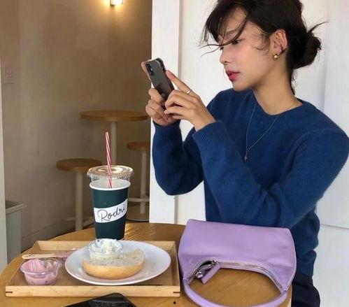 娱乐吃瓜酱变现,揭秘明星幕后故事,轻松变现的娱乐新玩法 第2张 娱乐吃瓜酱变现,揭秘明星幕后故事,轻松变现的娱乐新玩法 第2张