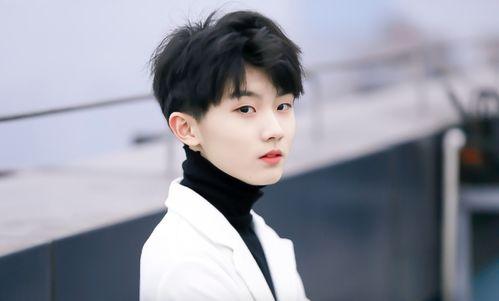 娱乐圈吃瓜马嘉祺是谁的粉丝,娱乐圈吃瓜群众的热议焦点 第3张 娱乐圈吃瓜马嘉祺是谁的粉丝,娱乐圈吃瓜群众的热议焦点 第3张