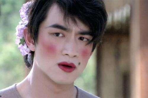 娱乐圈吃瓜小花是谁呀视频 第2张 娱乐圈吃瓜小花是谁呀视频 第2张