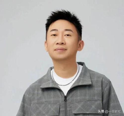 娱乐圈吃瓜男明星是谁啊,揭秘那些被热议的男星幕后故事 第2张 娱乐圈吃瓜男明星是谁啊,揭秘那些被热议的男星幕后故事 第2张